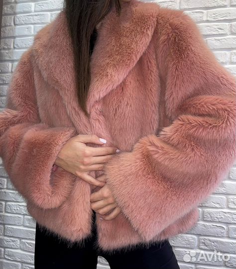 Искусственная шуба короткая s-m