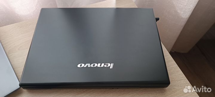 Ноутбук lenovo