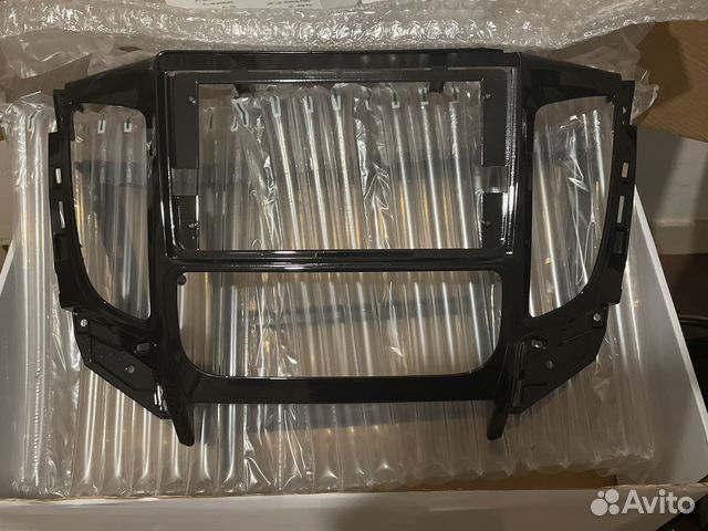 Рамка для магнитолы Митсубиси Паджеро спорт 3