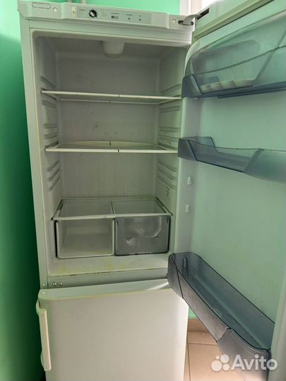 Холодильник бирюса