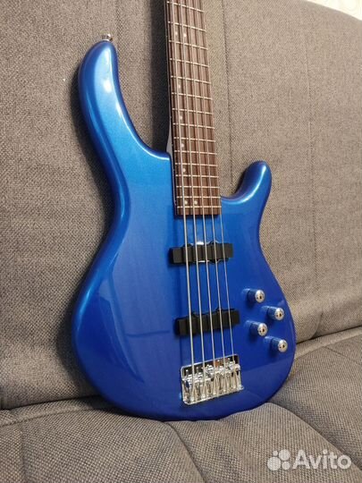 Бас гитара 5 струн cort action-v-plus