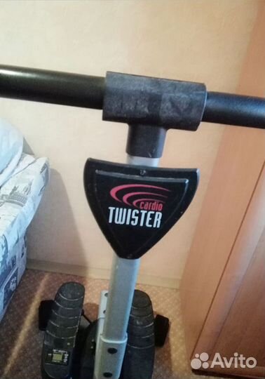 Спортивный тренажер