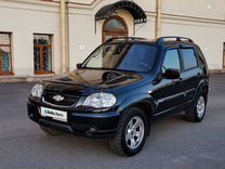 Chevrolet Niva 1.7 MT, 2010, 176 000 км, с пробегом, цена 455 000 руб.