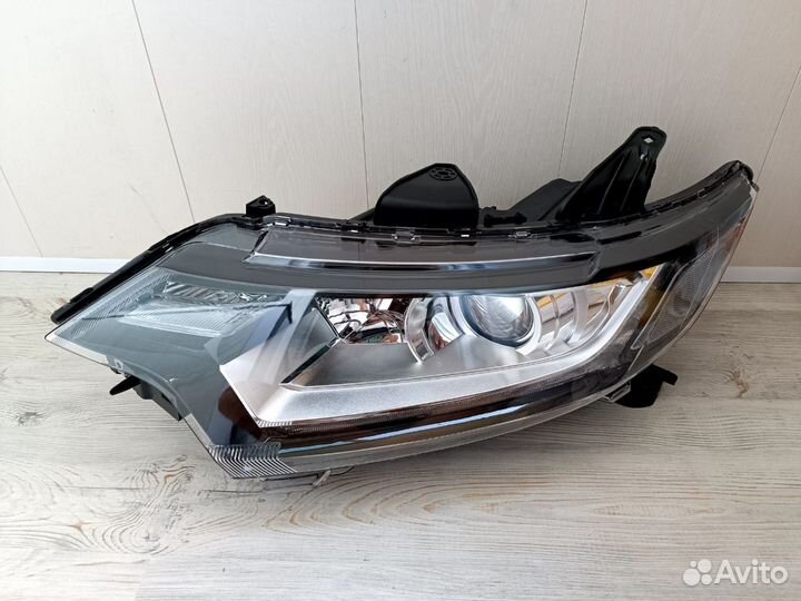 Фара левая mitsubishi outlander 3 новая