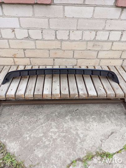 Спойлер на Шевроле Нива