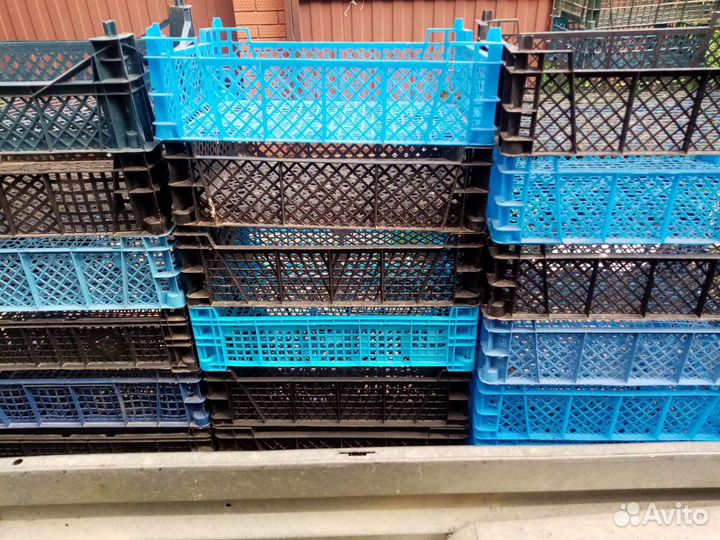 Пластиковые яшики для овощей и фруктов