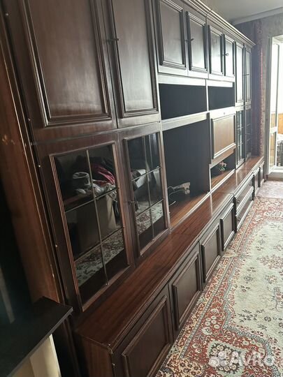 Стенка в гостиную