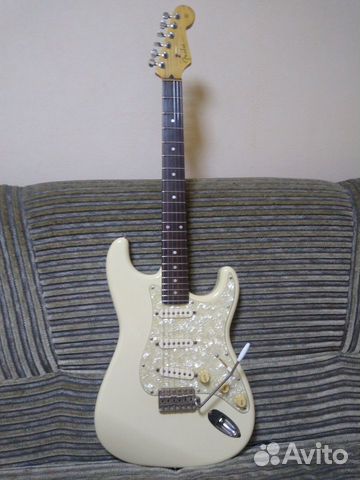 Электрогитара Fender Stratocaster (Япония)
