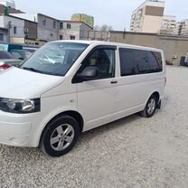 Volkswagen Multivan 2.0 AMT, 2012, 230 000 км, с пробегом, цена 2 297 000 руб.