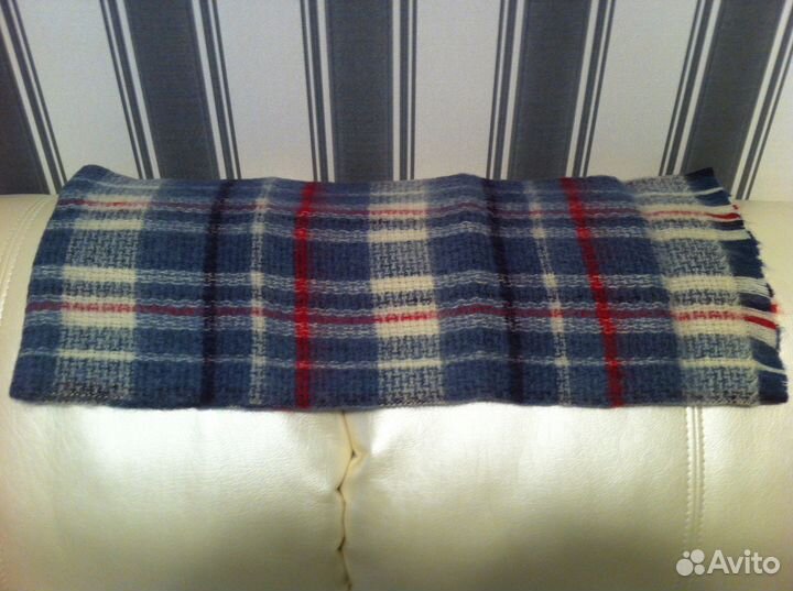 Шарф 120 х 27см. новый