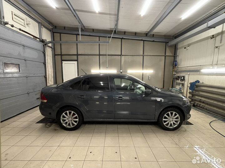Volkswagen Polo 1.6 МТ, 2014, 320 000 км