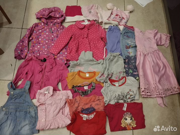Отдам пакет вещей для девочки на 2-3г