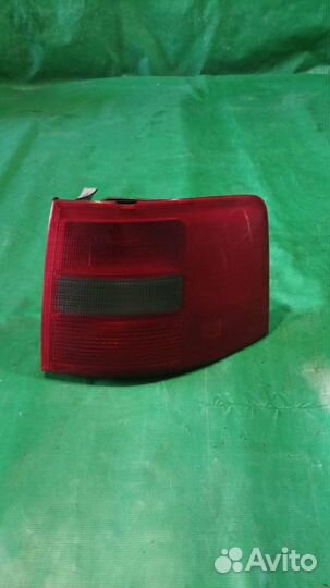 Фонарь зад правый стоп Audi A6C5 Allroad 2000-2005
