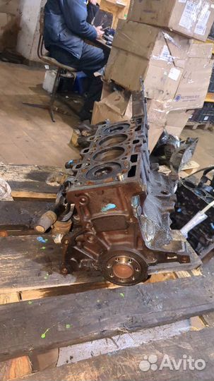 Блок цилиндров Renault Kangoo K9K 704 1.5 Дизель, 2004