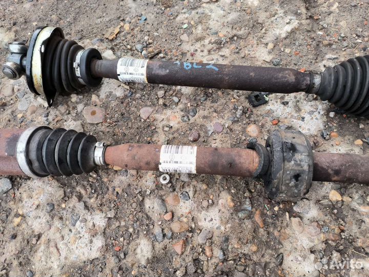 Renault Logan 2 привод левый правый