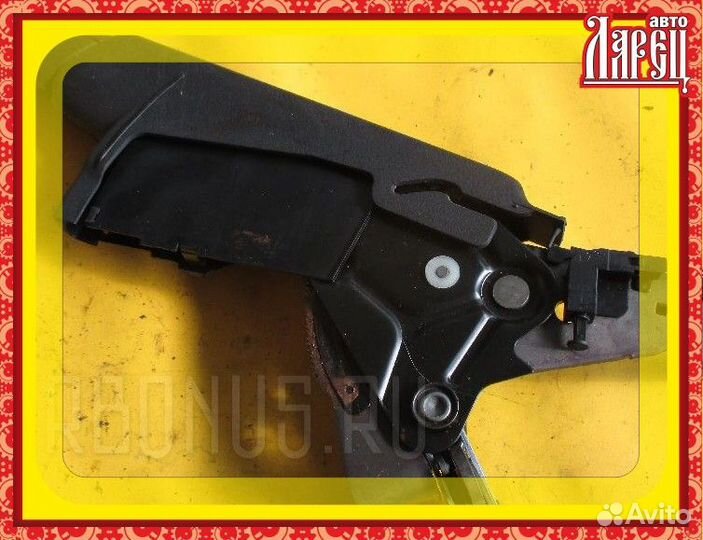 Рычаг стояночного тормоза Audi A4