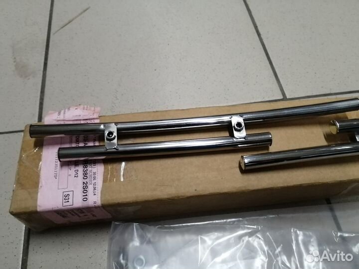 Хром накладка верхн решетки радиатора Хендай IX35