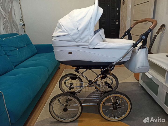 Коляска Roan Emma 2 в 1 Classic