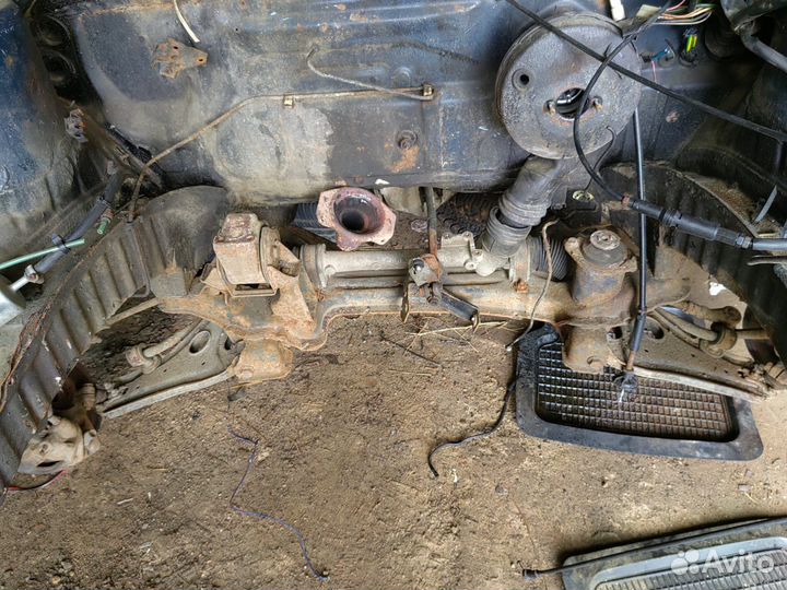 Подрамник на фольксваген джетта2