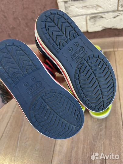 Crocs c9