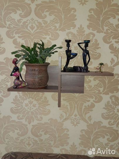 Полка настенная навесная