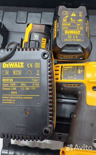 Аккумуляторная ударная дрель dewalt DC927