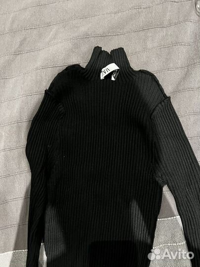 Водолазка Zara черная XS