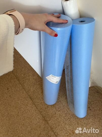 Одноразовые простыни в рулоне