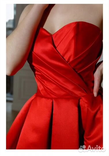 Платье вечернее, красное