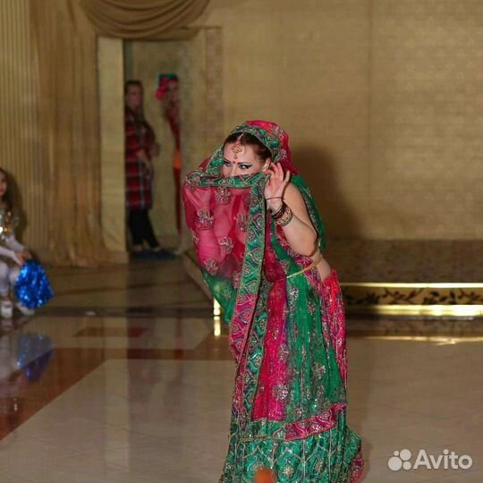 Индийские танцы на Ваш праздник