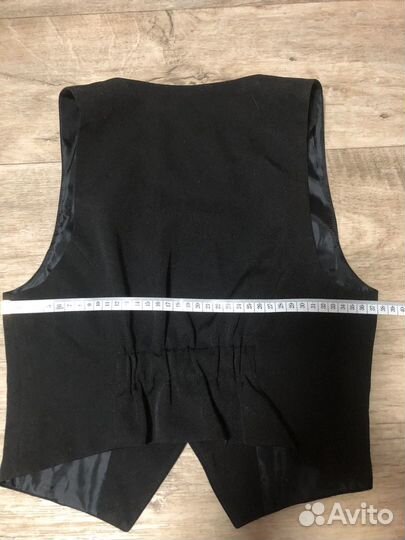 Школьный жилет для девочки черный 152