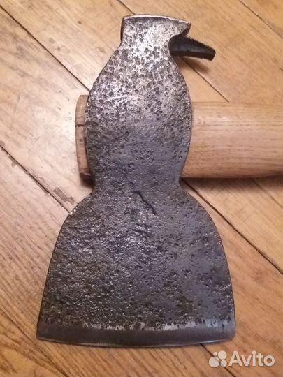 Топор саперный немецкий