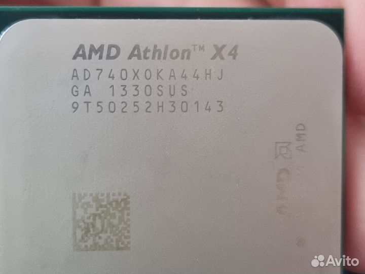 Процессор AMD Athlon II X4 740