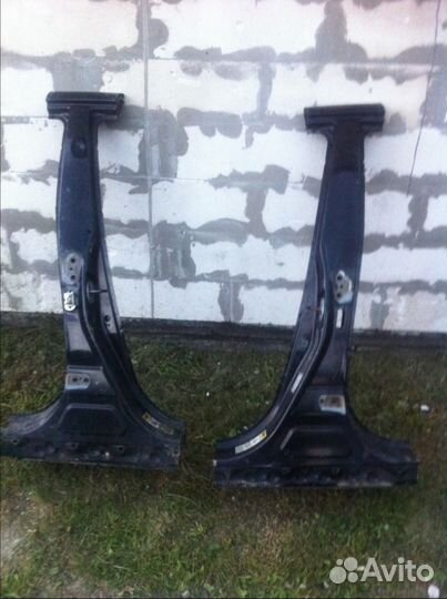 Стойка на Тойота Карола 2008-2013