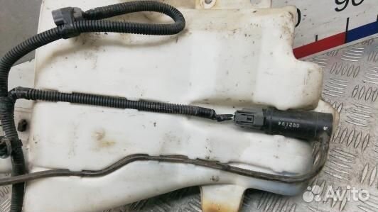 Бачок омывателя mitsubishi L200 K4T (EEA17NL01)