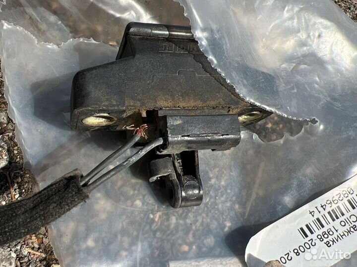 Замок багажника renault clio 2