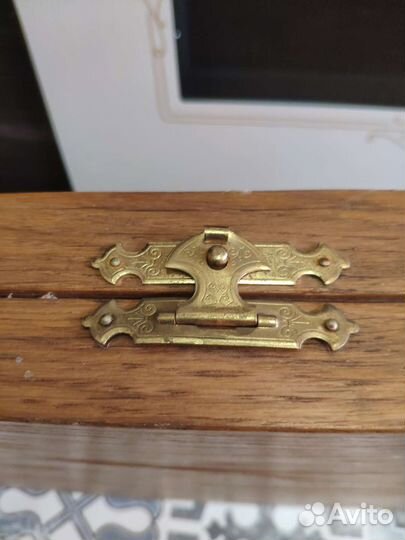 Ящик коробка большая для чего нибудь