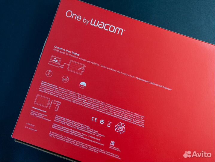 Графический планшет One by Wacom M