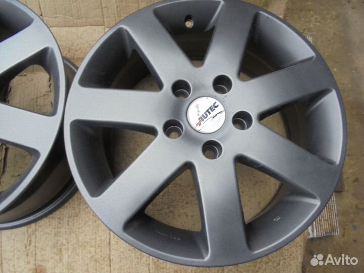 Литые диски Autec VAG 7J R16 ET45 5X112