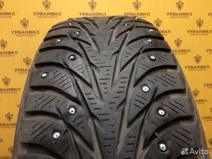 Yokohama Ice Guard IG35 215/60 R16 99T