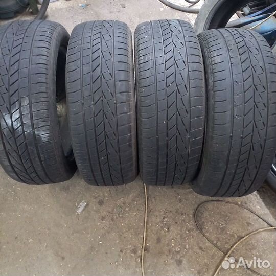 Goodyear Excellence 235/55 R19