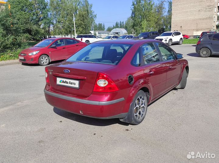 Ford Focus 1.8 МТ, 2007, 318 000 км