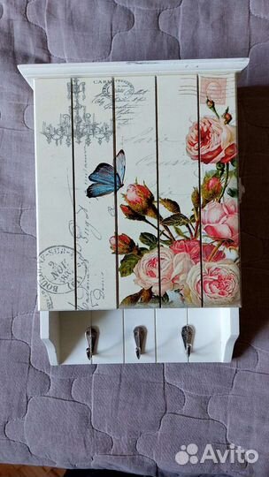 Ключница настенная