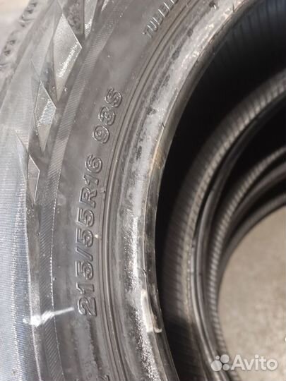 Bridgestone Blizzak Ice 215/55 R16 93S