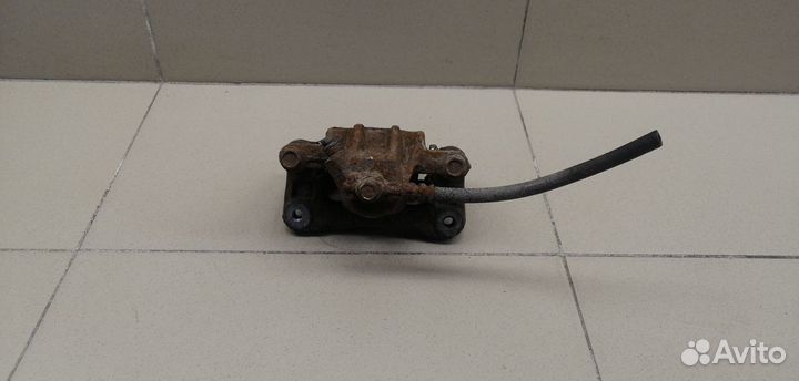 Суппорт задний левый Santa Fe (SM) / Santa Fe Clas