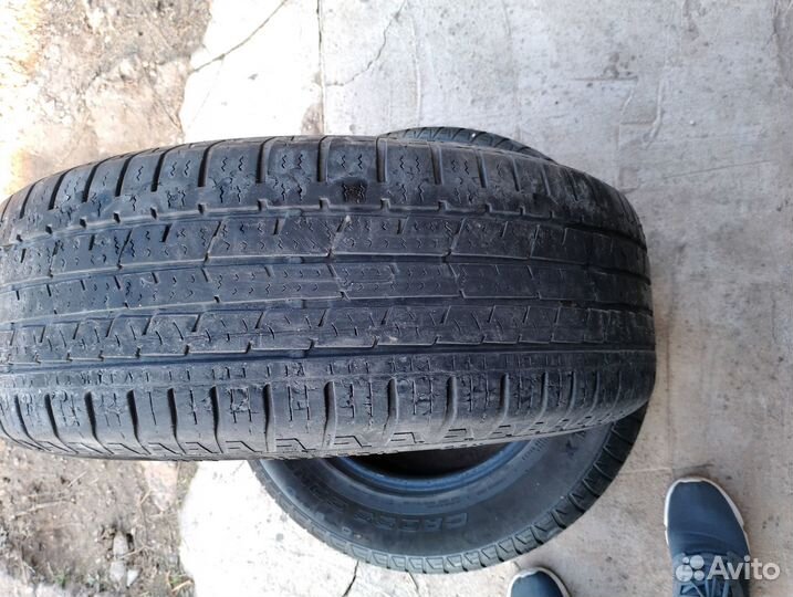 Continental ContiCrossContact LX 215/65 R16