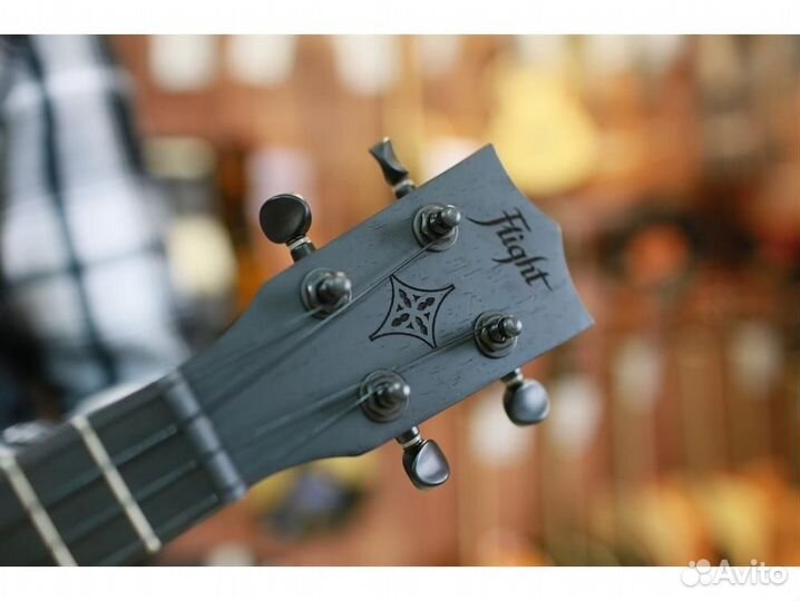 Flight NUS310 blackbird с чехлом укулеле сопрано