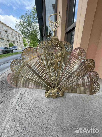 Старинный каминный экран 