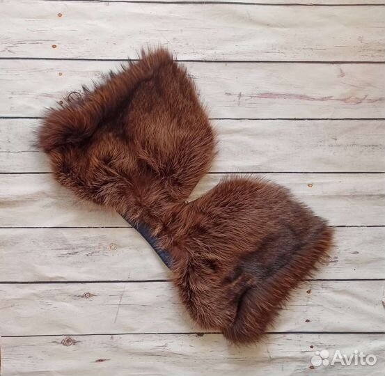 Меховой воротник енот