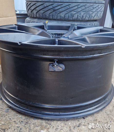 Диски на VW Tiguan с датчиками давления